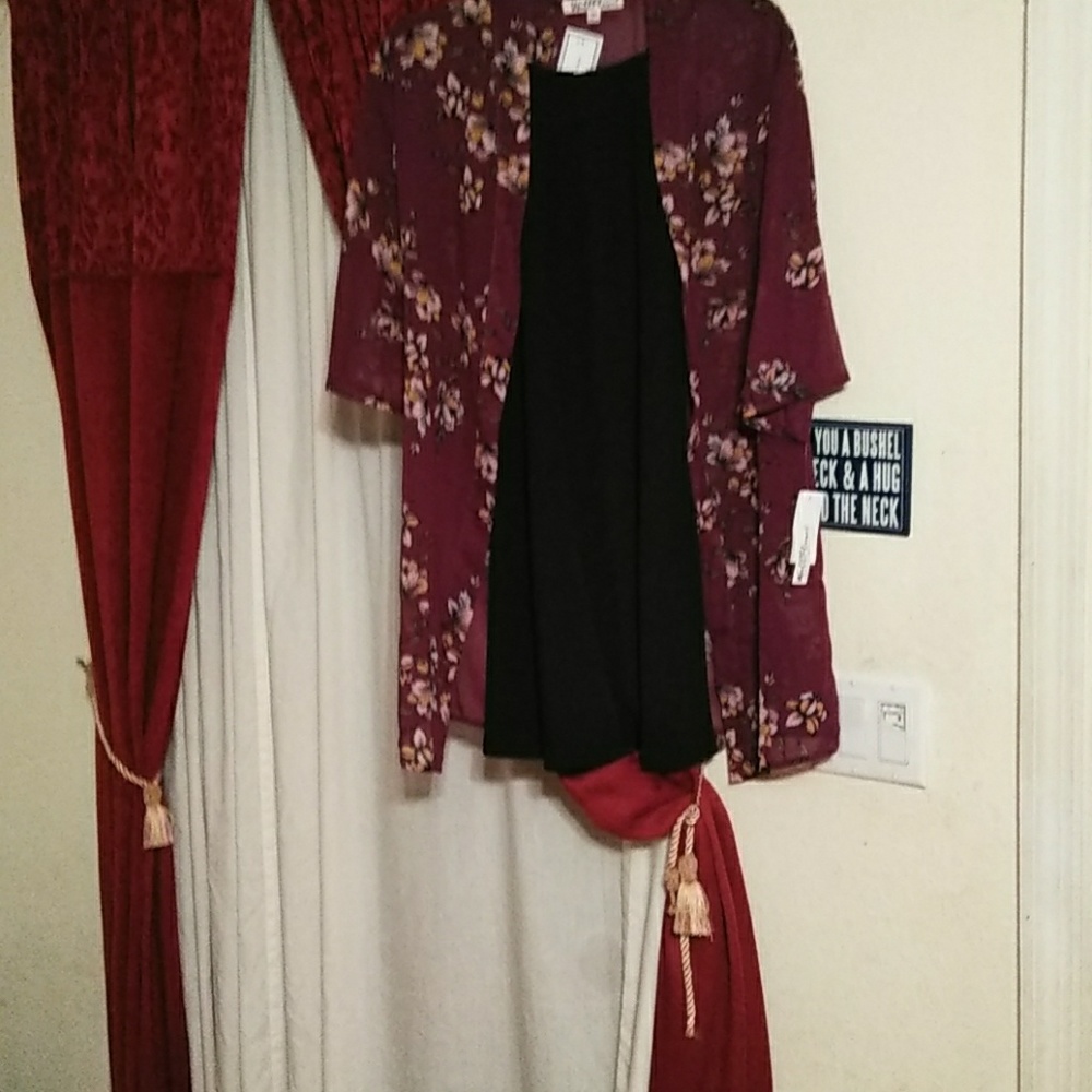 BNWT Wine floral jacet with blk dress